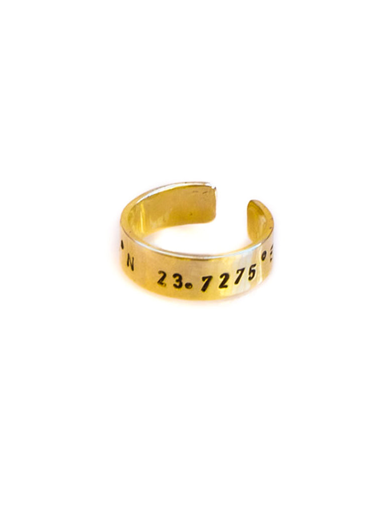 Metis adjustable gold plated 925° silver ring stamped with longitude and latitude coordinates