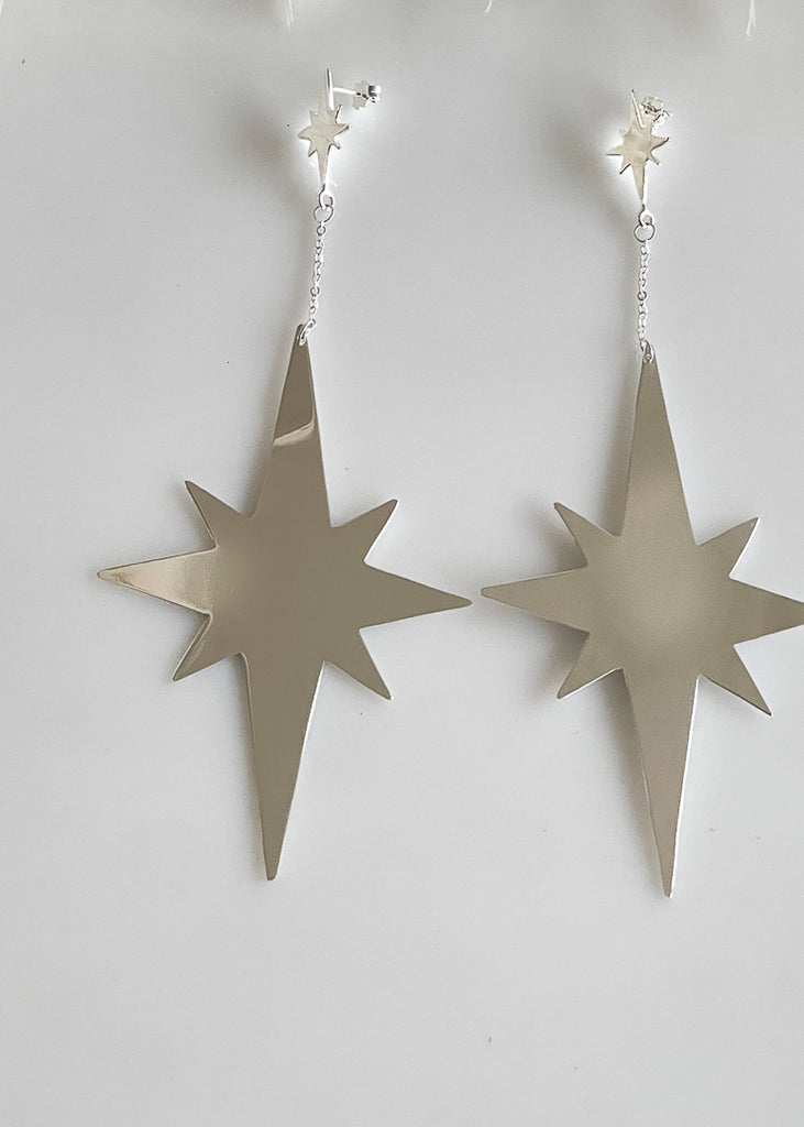 pair of two handmade drop earrings Twinkler in silver color