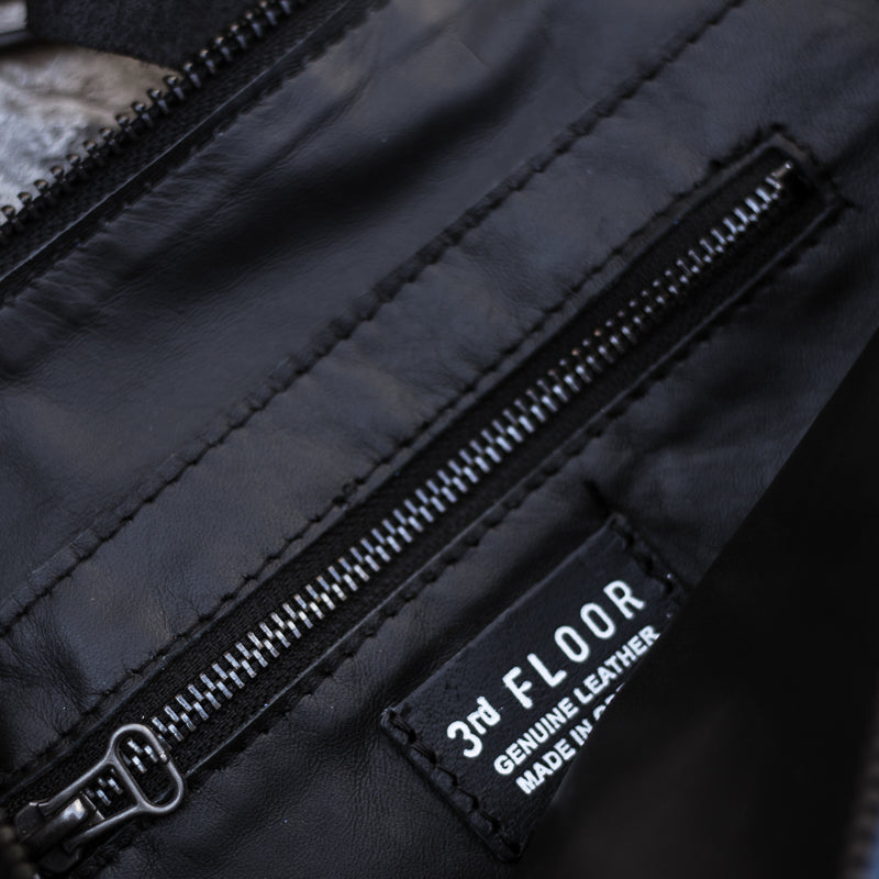 matra, black leather belt-bag,details